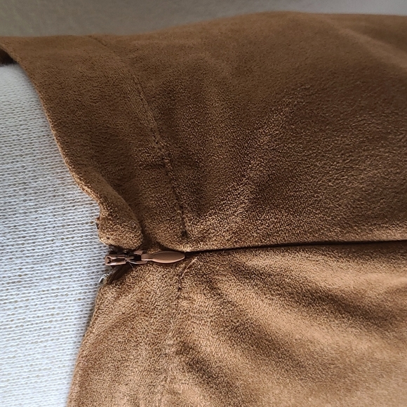 Forever 21 Mini Skirt Size Medium Tan Brown Faux Suede Casual Cowgirl Western - Picture 3 of 6